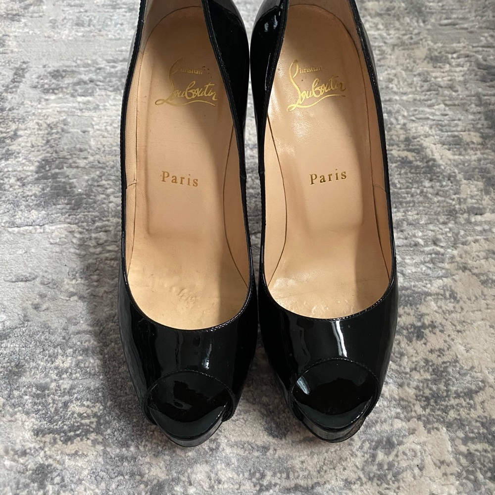 Louboutin black shiny shoes very privee heel patent leather heel 120mm size 36.5